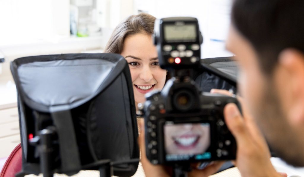 Enhance your dental photography skills with Restorative Interface's online crash course. Learn equipment setup, shade matching, and clinical techniques. Enroll now!